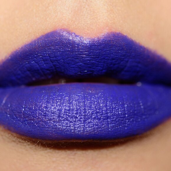 Last one! MAC MIDNIGHT TROLL Lipstick NIB Limited Edition Halloween festival - Picture 1 of 7